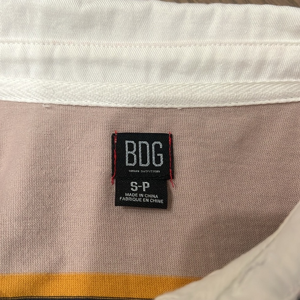 Urban outfitters crop rugby shirt, size s, NWOT - Picture 4 of 5